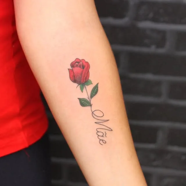 Tatuagem estilo Aquarela feita por Jeff Tattoo — estúdio de tatuagem em Gaspar, SC